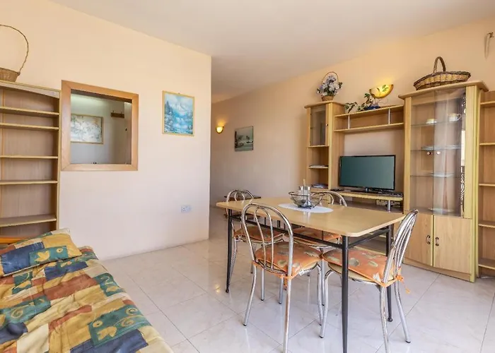 Lovely Seaview At Apartament