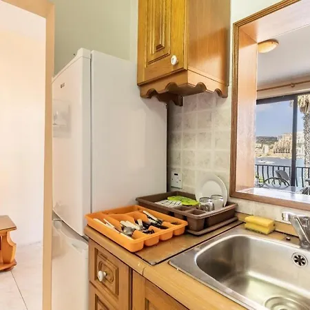 Lovely Seaview At Apartment St. Paul's Bay
